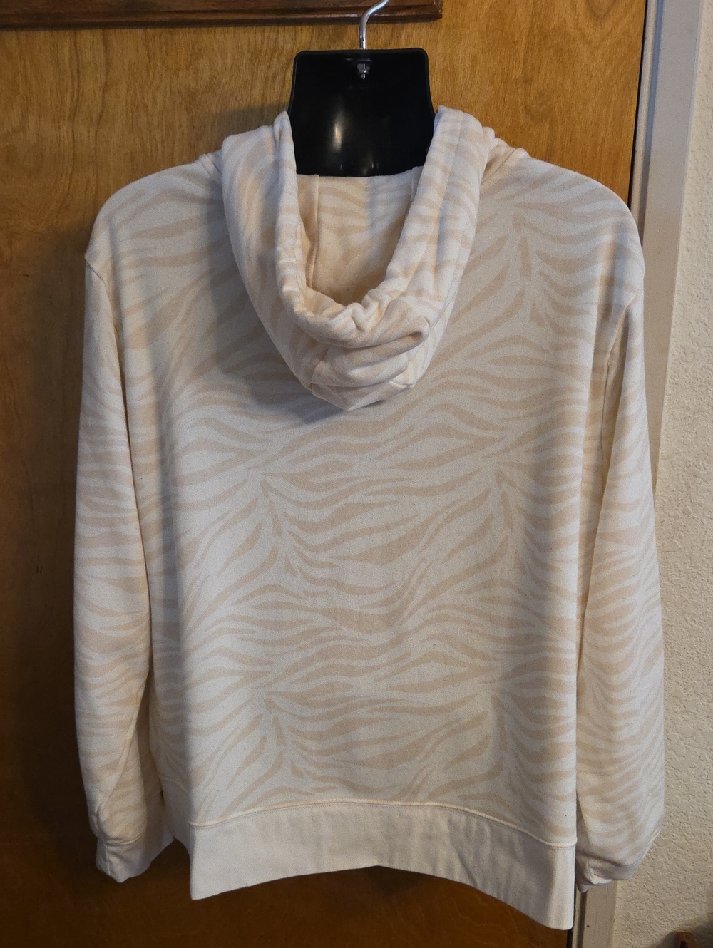 Disneyland Resort Womens‎ Minnie Mouse Animal Print Hoodie Size 3XL - Picture 4 of 6
